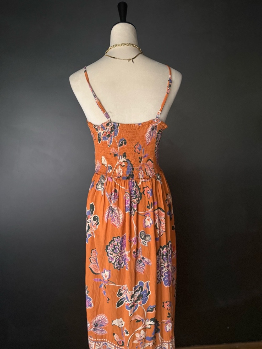 Boho Floral Maxi Dress Cutout Detail - Picture 3 of 4